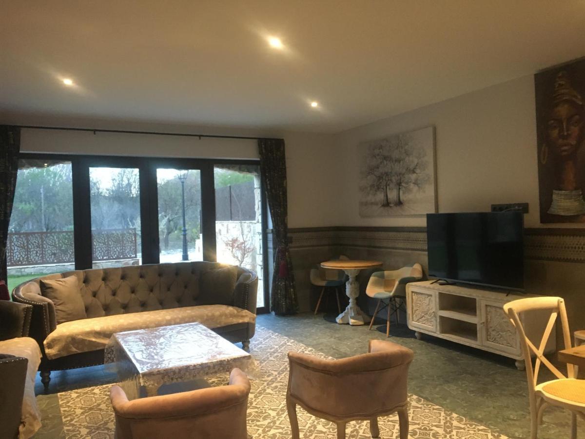 Las Villas De Fuentiduena Ngoại thất bức ảnh